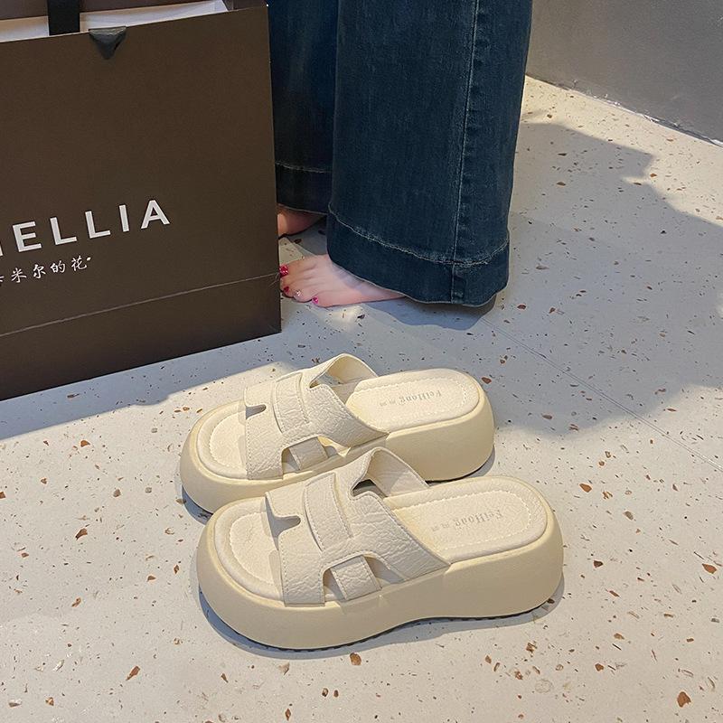 Крутые шлепанцы лето универсальная верхняя одежда модная весенняя мода новые женские пляжные шлепанцы на платформе одним словом 40 бежевый
Крутые шлепанцы лето универсальная верхняя одежда модная весенняя мода новые женские пляжные шлепанцы на платформе одним словом 40 бежевый