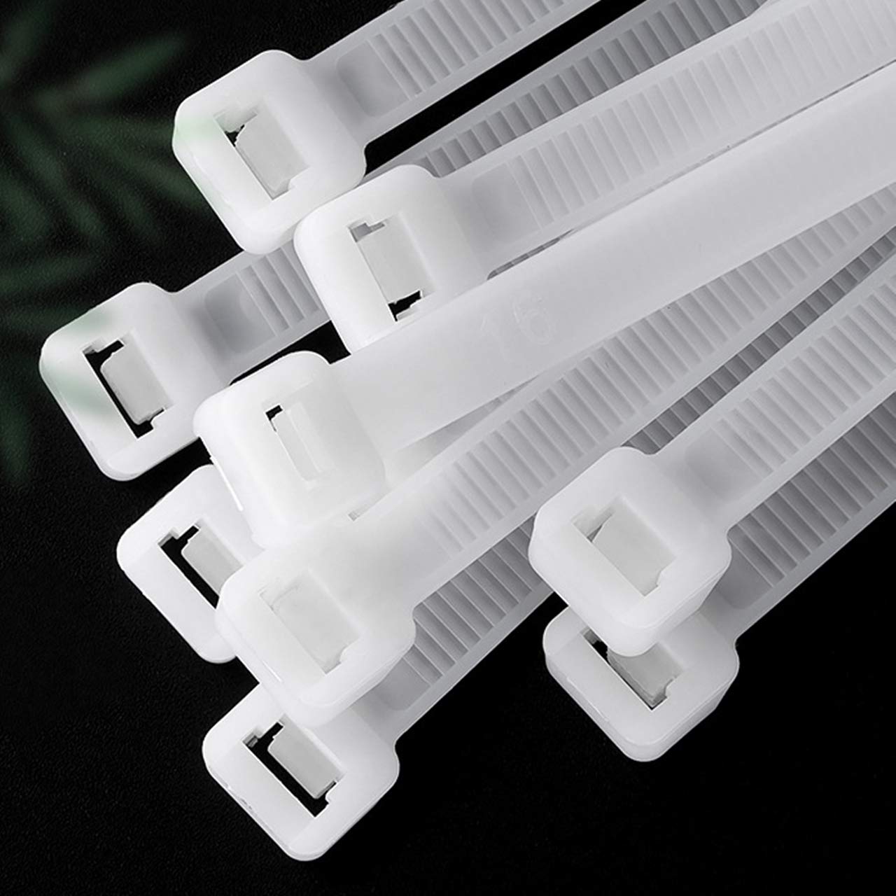 Cicogna Cable Ties, 2000 count, 20cm long, Nylon, One-Touch, White, 1.9 x 200mm (White, 2000 count)
Cicogna Cable Ties, 2000 count, 20cm long, Nylon, One-Touch, White, 1.9 x 200mm (White, 2000 count)