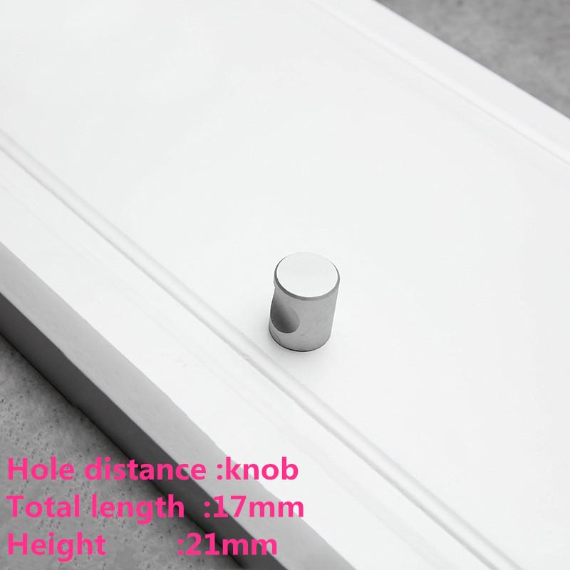 Европейские ручки для шкафов с матовым окислением из алюминиевого сплава, дверные ручки, держатели для ящиков, ручки для кухонных шкафов, ручки для ящиков
Европейские ручки для шкафов с матовым окислением из алюминиевого сплава, дверные ручки, держатели для ящиков, ручки для кухонных шкафов, ручки для ящиков