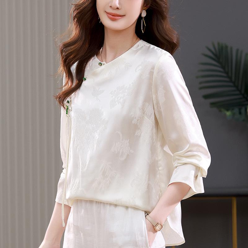 Женская рубашка с длинным рукавом в стиле ретро с пуговицами-лягушками - в китайском национальном стиле, для весны и осени. XXL (105-120 jin) белый
Женская рубашка с длинным рукавом в стиле ретро с пуговицами-лягушками - в китайском национальном стиле, для весны и осени. XXL (105-120 jin) белый