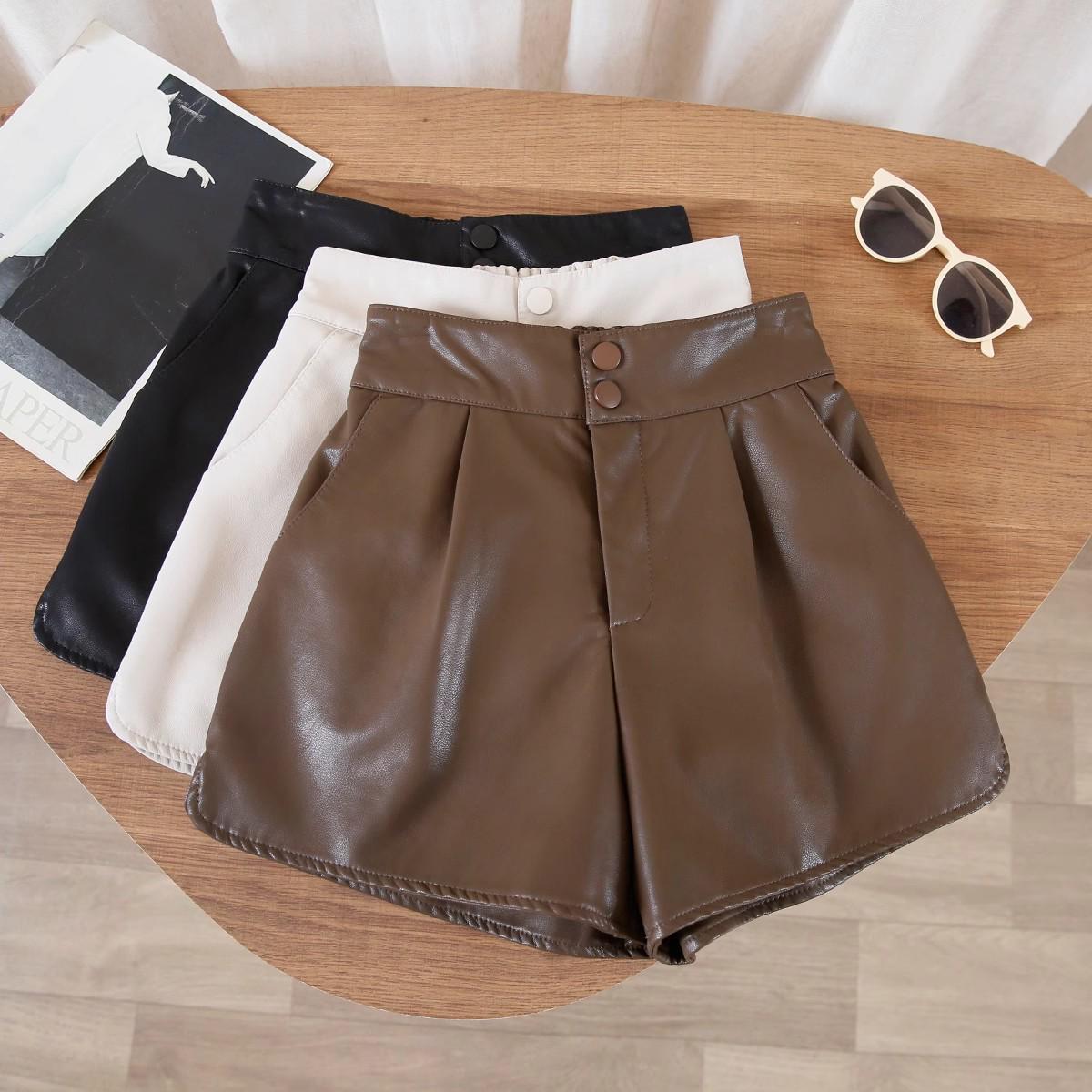 Women s High Waist Khaki PU Leather Shorts - Autumn 2025 Slimming Wide-Leg, Casual Buttoned Style M
Women s High Waist Khaki PU Leather Shorts - Autumn 2025 Slimming Wide-Leg, Casual Buttoned Style M