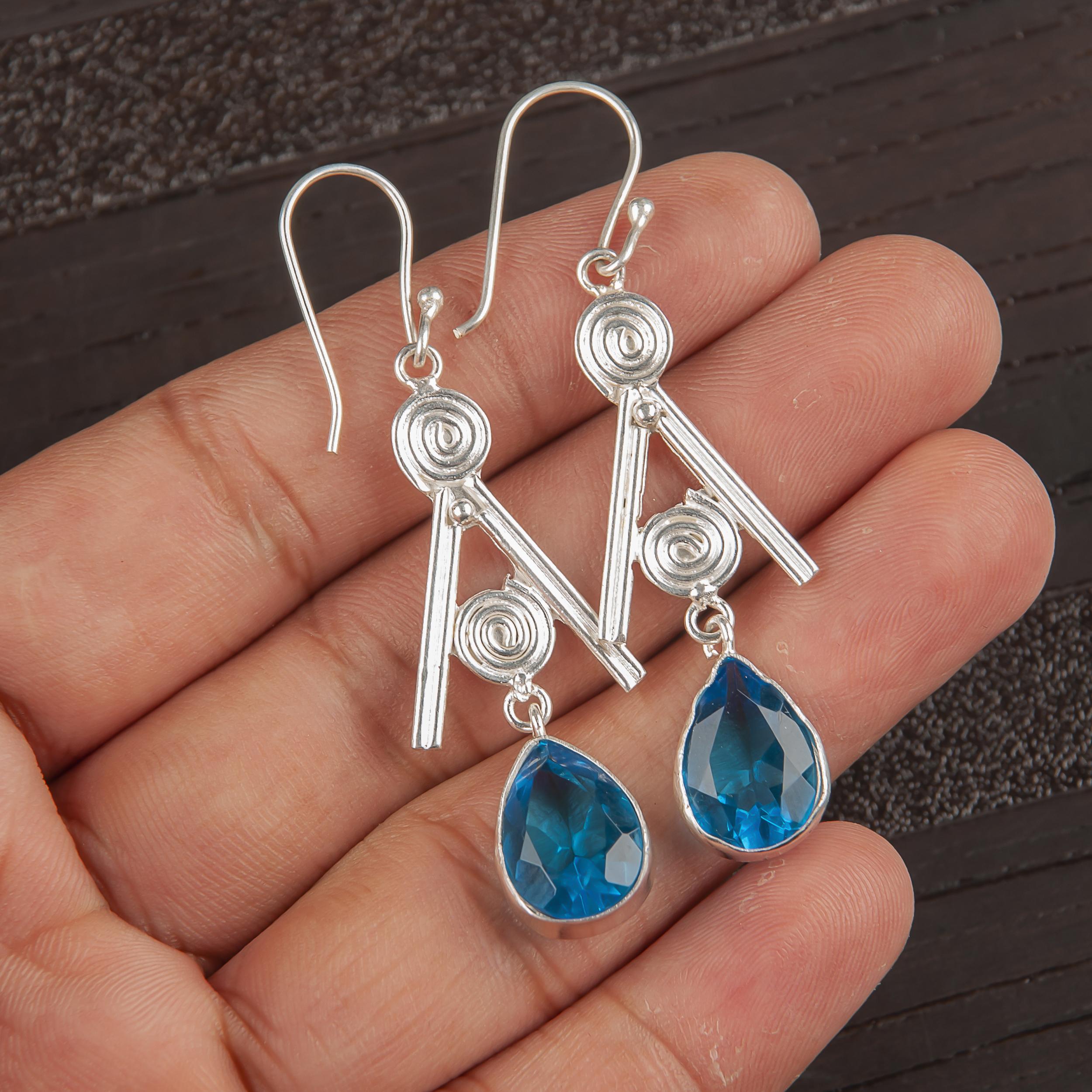 Swiss Blue Topaz 925 Sterling Silver Jewelry, Handmade Gorgeous Silver Earrings, Topaz Gemstone Jewelry For Love 2.4 Inches синій
Swiss Blue Topaz 925 Sterling Silver Jewelry, Handmade Gorgeous Silver Earrings, Topaz Gemstone Jewelry For Love 2.4 Inches синій