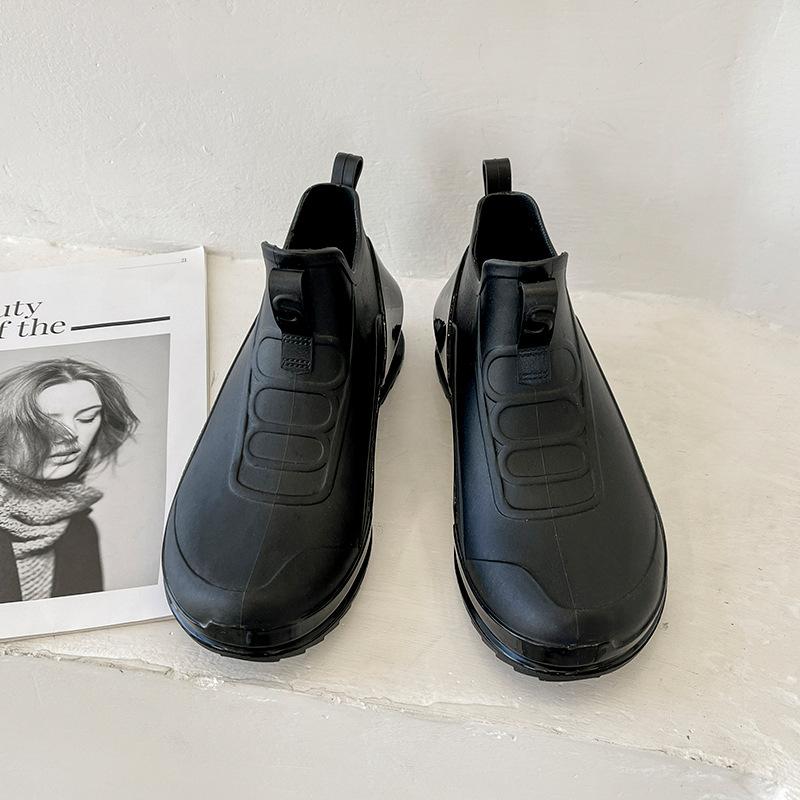 Короткие резиновые сапоги для женщин, Модные уличные водонепроницаемые дождевые сапоги, Обувь на плоской подошве, стройнящая и увеличивающая рост, Резиновая обувь 41 чёрный
Короткие резиновые сапоги для женщин, Модные уличные водонепроницаемые дождевые сапоги, Обувь на плоской подошве, стройнящая и увеличивающая рост, Резиновая обувь 41 чёрный