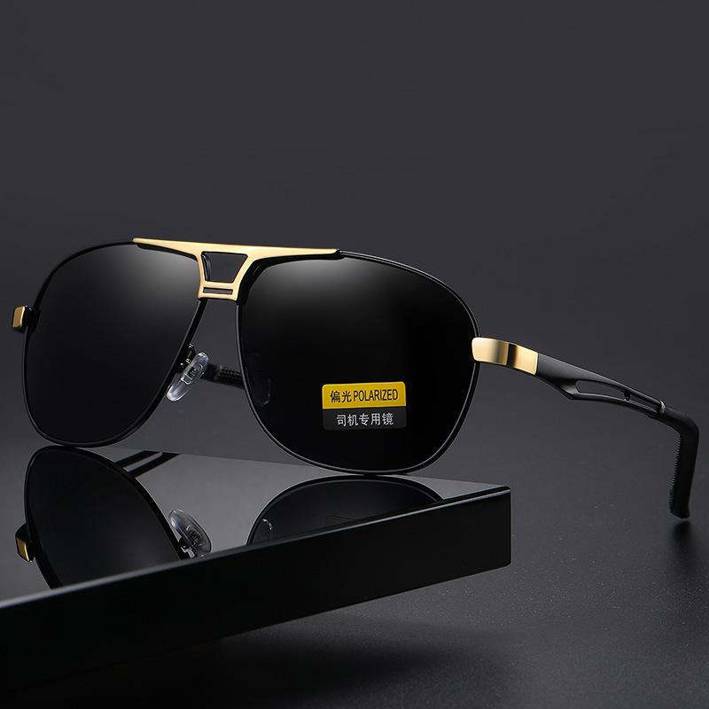 Male Vintage Black Pilot Sunglasses Luxury Men s Polarized Sunglasses Driving Sun Glasses for Men Women Brand Designer Eyewear
Male Vintage Black Pilot Sunglasses Luxury Men s Polarized Sunglasses Driving Sun Glasses for Men Women Brand Designer Eyewear