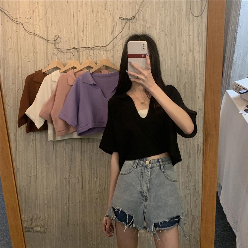 Women s Sweet & Spicy V-Neck Knit Crop Top - Summer Style, Loose Fit, Short Sleeve One Size (suggested for up to 125 lbs)
Women s Sweet & Spicy V-Neck Knit Crop Top - Summer Style, Loose Fit, Short Sleeve One Size (suggested for up to 125 lbs)