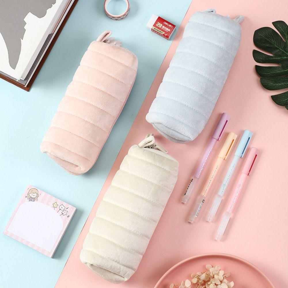 Bread Plush Pen Bag Large Capacity Plush Storage Bag Makeup Bag Cloud Bread Pencil Case Girls рожевий
Bread Plush Pen Bag Large Capacity Plush Storage Bag Makeup Bag Cloud Bread Pencil Case Girls рожевий