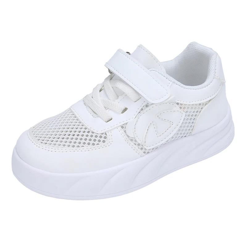 Кроссовки для девочек 2024 года, новые детские милые спортивные туфли с милой пандой, повседневные туфли на плоской подошве для студентов, износостойкие 26 белый
Кроссовки для девочек 2024 года, новые детские милые спортивные туфли с милой пандой, повседневные туфли на плоской подошве для студентов, износостойкие 26 белый