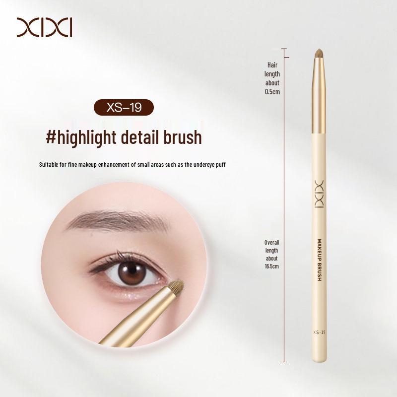 Xixi Fluffy Face & Eye Makeup Brush Set: Loose Powder, Eyeshadow, Eyeliner, Nose Contour, and Highlighter Tools.
Xixi Fluffy Face & Eye Makeup Brush Set: Loose Powder, Eyeshadow, Eyeliner, Nose Contour, and Highlighter Tools.