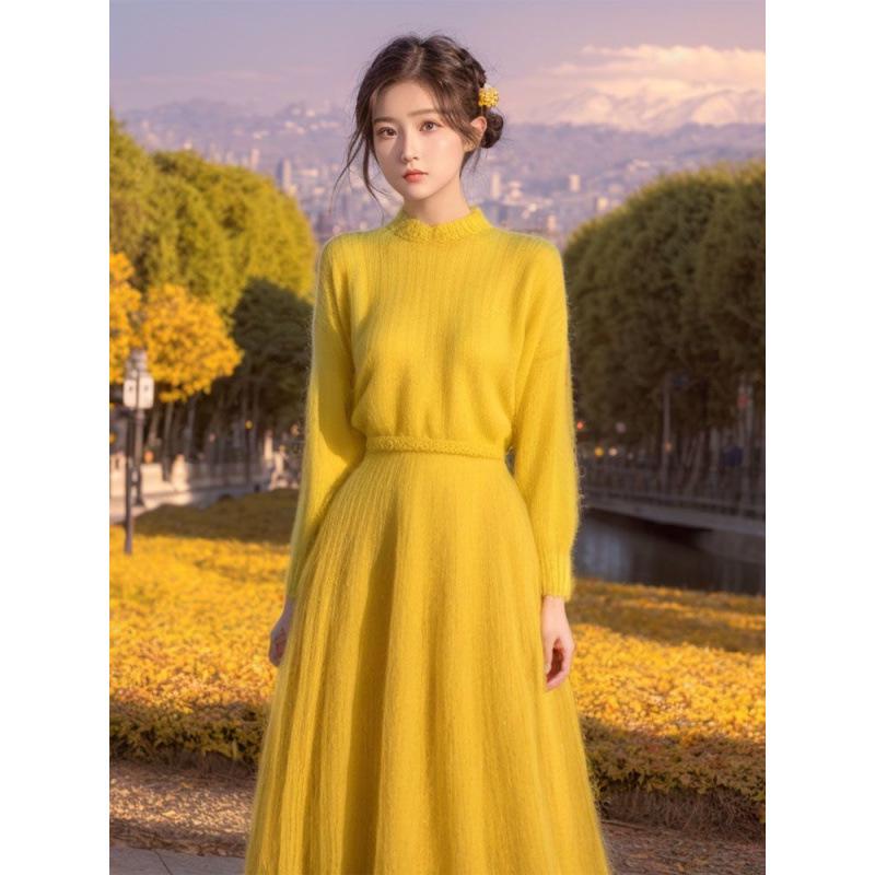 2024 Women s High-Design Slim Fit Knitted Wool Dress - Autumn/Winter, Solid Color, Over-the-Knee Small
2024 Women s High-Design Slim Fit Knitted Wool Dress - Autumn/Winter, Solid Color, Over-the-Knee Small