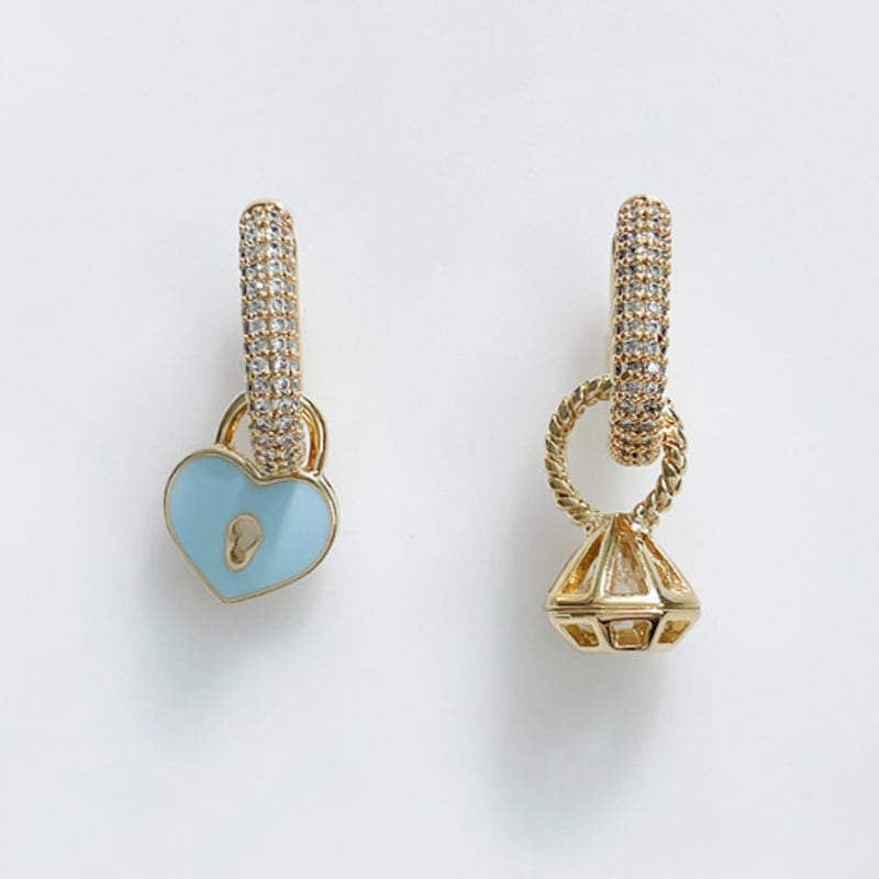 August Harmony New Lovemyself Hoop Earirng Ivory
August Harmony New Lovemyself Hoop Earirng Ivory