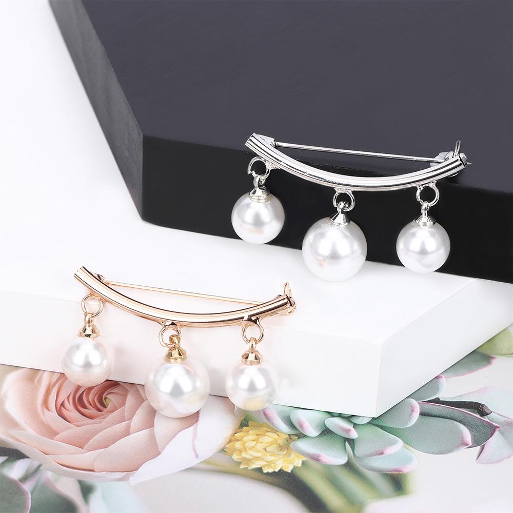 Fixed Straps Korean Anti Slip Jewelry Wearing Simulated Pearl Brooch Cardigan Enamel Pin
Fixed Straps Korean Anti Slip Jewelry Wearing Simulated Pearl Brooch Cardigan Enamel Pin