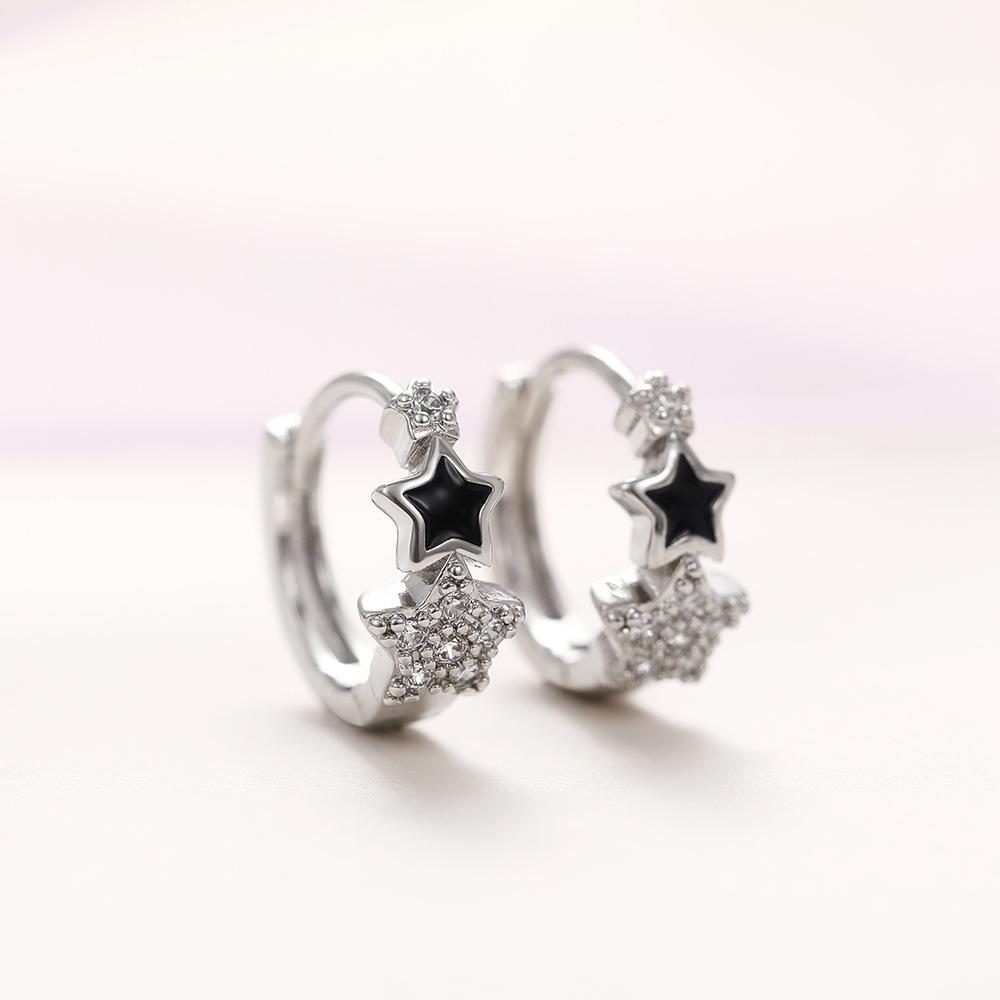 Women Star Hoop Earrings with Shiny Delicate Black Star Enamel Circle Earrings Birthday Girl Gift Fashion Jewelry серебряный
Women Star Hoop Earrings with Shiny Delicate Black Star Enamel Circle Earrings Birthday Girl Gift Fashion Jewelry серебряный