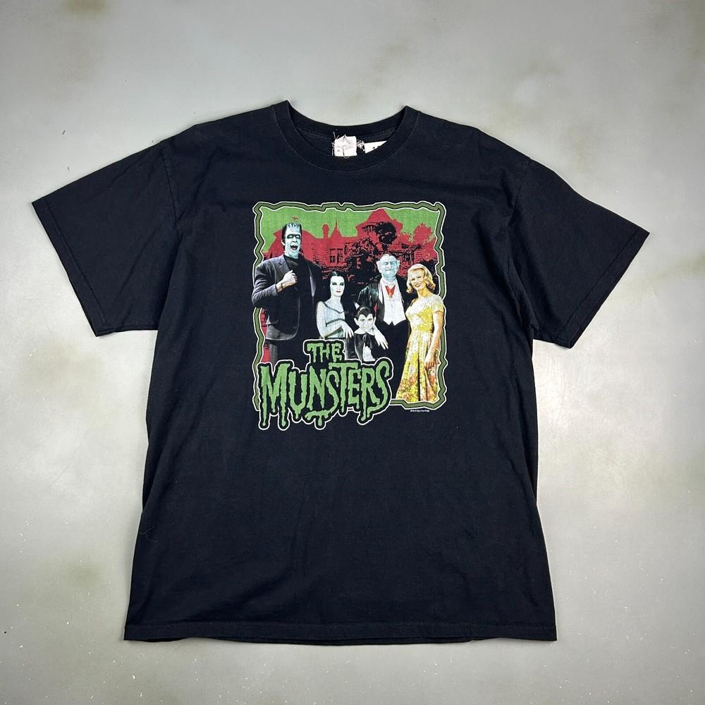 The Munsters TV SHOW Characters Black TShirt sz L Adult Unisex T-Shirt XXXXL
The Munsters TV SHOW Characters Black TShirt sz L Adult Unisex T-Shirt XXXXL