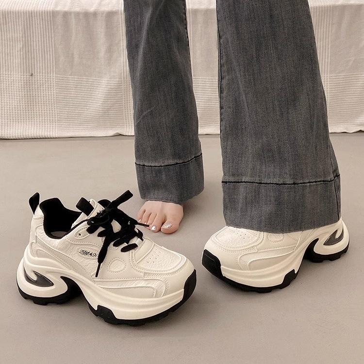 Leather Daddy Shoes Women s 2025 Summer New Thin Versatile Breathable Muffin Heightening Small Casual Sneakers 35 червоний
Leather Daddy Shoes Women s 2025 Summer New Thin Versatile Breathable Muffin Heightening Small Casual Sneakers 35 червоний