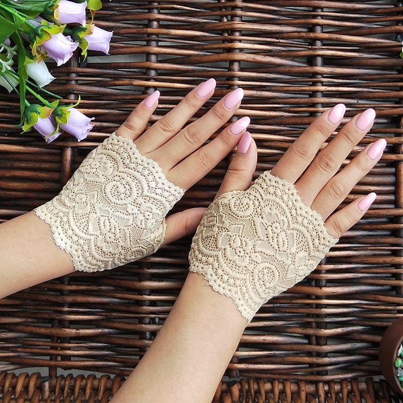 Summer New Arrival Fashion Women s Tiger Mouth Back Tattoo Cover Scar Bud Half Finger Gloves Thin Half Finger Cute Black Skin color without flowers 10cm (a pair) All yards
Summer New Arrival Fashion Women s Tiger Mouth Back Tattoo Cover Scar Bud Half Finger Gloves Thin Half Finger Cute Black Skin color without flowers 10cm (a pair) All yards