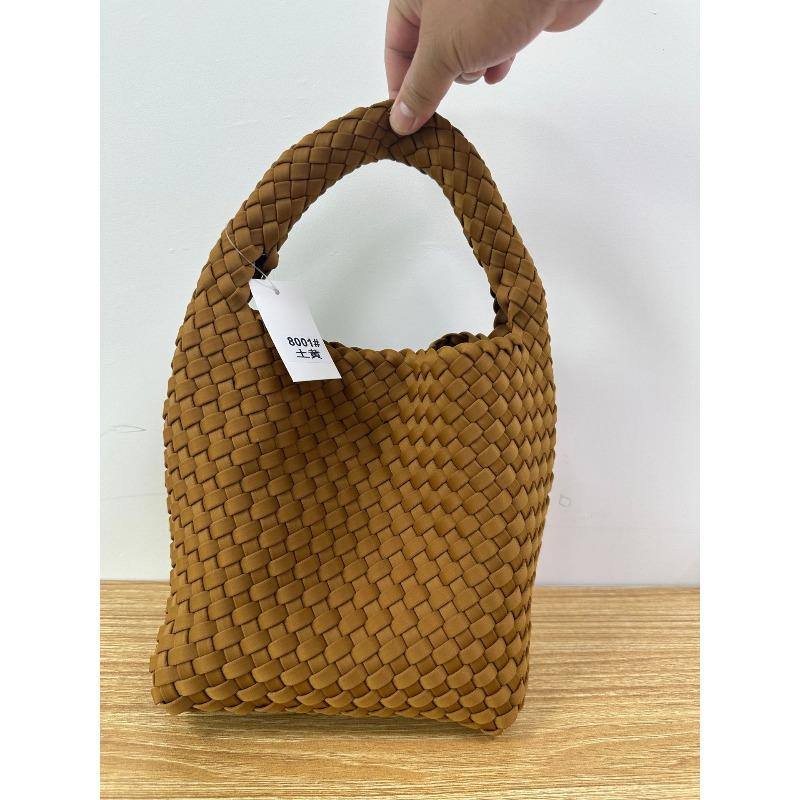 Новая водонепроницаемая женская сумка из тканого дайвингового материала, повседневная портативная сумка для ребенка и мамы, сумка через плечо
Новая водонепроницаемая женская сумка из тканого дайвингового материала, повседневная портативная сумка для ребенка и мамы, сумка через плечо