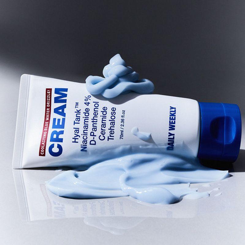 Cool Lasting Water Drizzle Cream 70ml
Cool Lasting Water Drizzle Cream 70ml