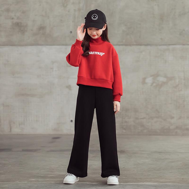 Korean Style Girls High Neck Sweatshirt & Wide Leg Fleece Pants Set - Autumn/Winter Casual Two-Piece for Kids 120 cm
Korean Style Girls High Neck Sweatshirt & Wide Leg Fleece Pants Set - Autumn/Winter Casual Two-Piece for Kids 120 cm