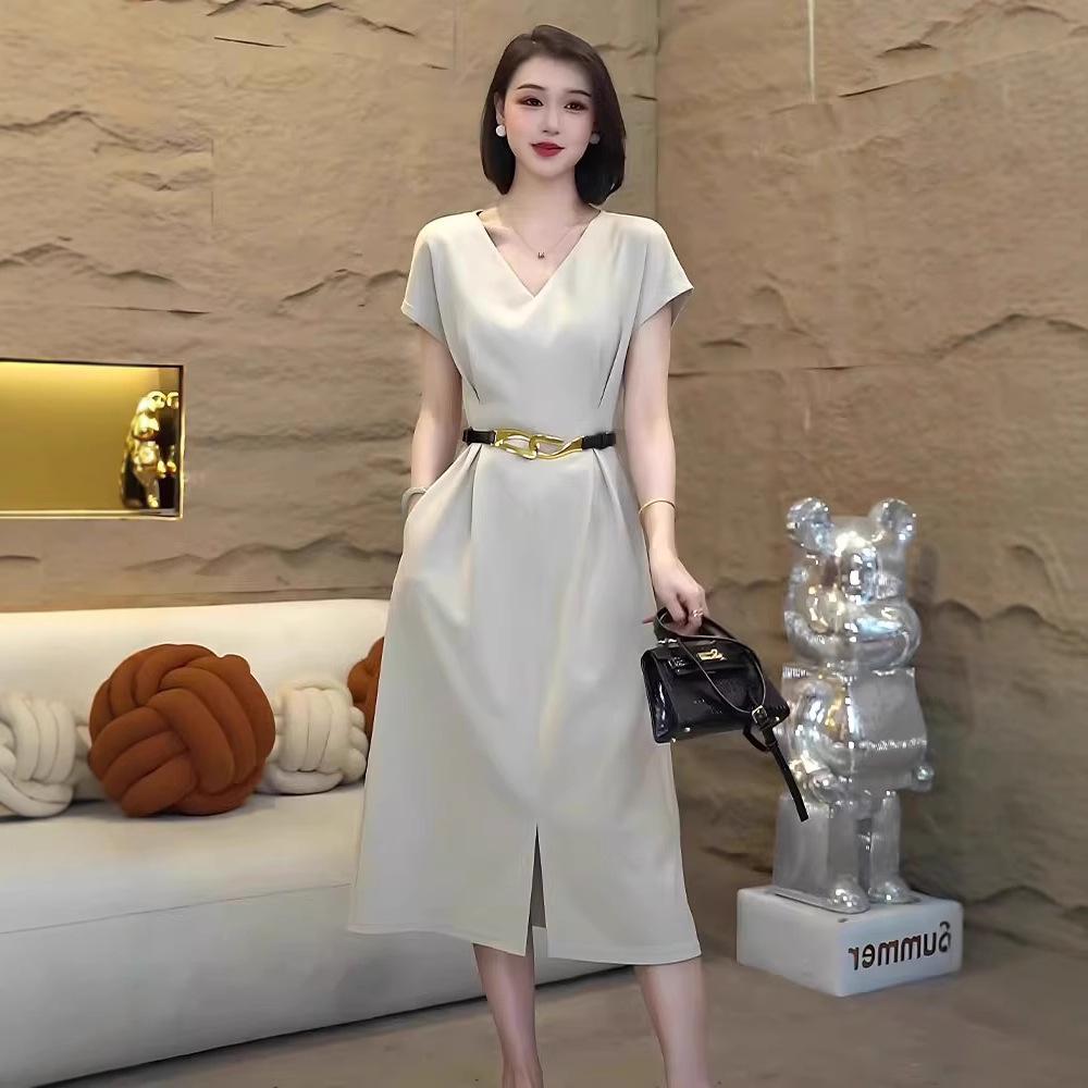 Pre-sale 2857 Plus Size Women s Korean Waist-cinching Elegant V-Neck Slimming Dress Skirt L
Pre-sale 2857 Plus Size Women s Korean Waist-cinching Elegant V-Neck Slimming Dress Skirt L