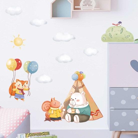 Самоклеящийся съемный декоративный элемент
Самоклеящийся съемный декоративный элемент