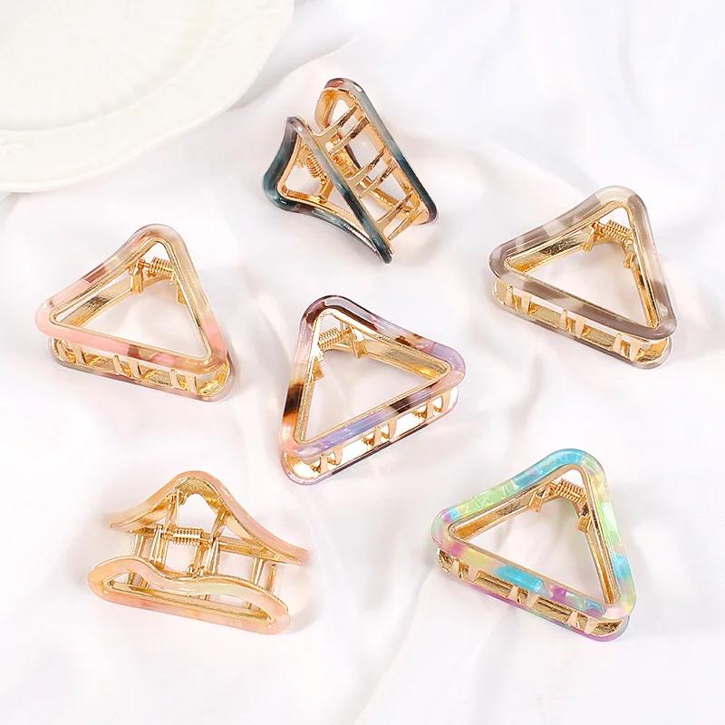 2023 Korean Style Simple Hollow Triangular Geometric Women s Hair Claws Hairpins Fashion Girls Hair Accessories Headwear
2023 Korean Style Simple Hollow Triangular Geometric Women s Hair Claws Hairpins Fashion Girls Hair Accessories Headwear