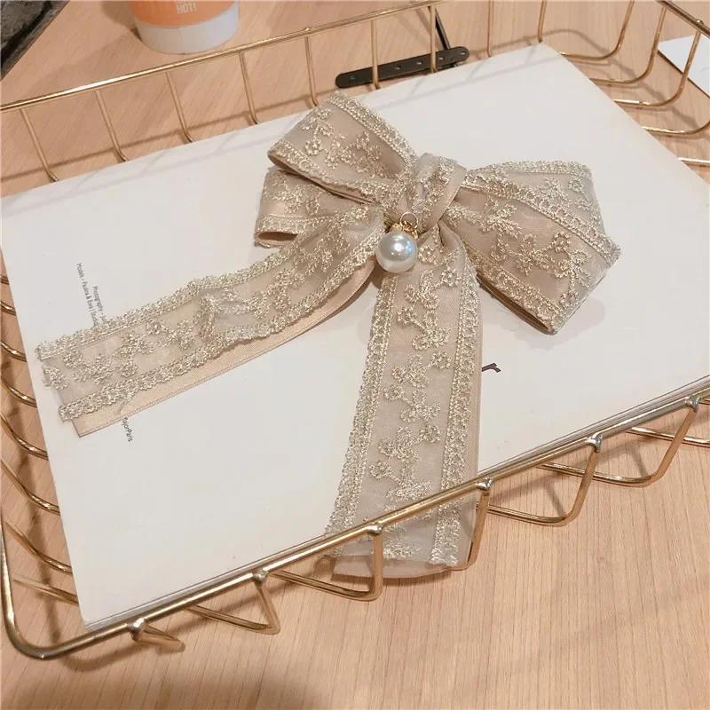1PC Fabric Big Bow Spring Clip Lady Lace Embroidery Hair Clip Hairgrip Holiday Gifts Women Hair Pins Wedding Hair Accessories бежевый
1PC Fabric Big Bow Spring Clip Lady Lace Embroidery Hair Clip Hairgrip Holiday Gifts Women Hair Pins Wedding Hair Accessories бежевый