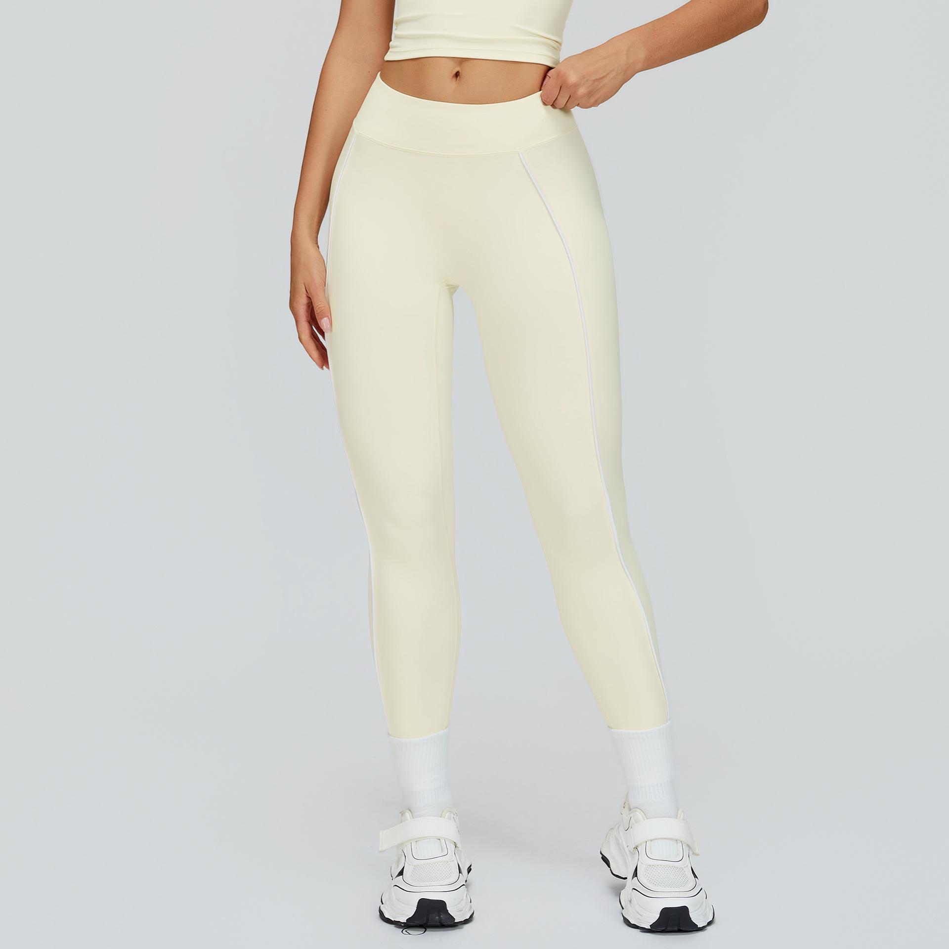 High-Waisted Color-Block Butt-Lifting Sports Leggings for Outdoor Running XL
High-Waisted Color-Block Butt-Lifting Sports Leggings for Outdoor Running XL