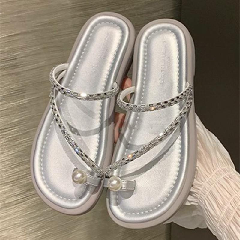 Fashion Luxury Bling Crystal Design Brand Flat Slippers Women Elegant String Bead Narrow Band Flip Flops Summer Comfort Beach Sandals 35 серебряный
Fashion Luxury Bling Crystal Design Brand Flat Slippers Women Elegant String Bead Narrow Band Flip Flops Summer Comfort Beach Sandals 35 серебряный
