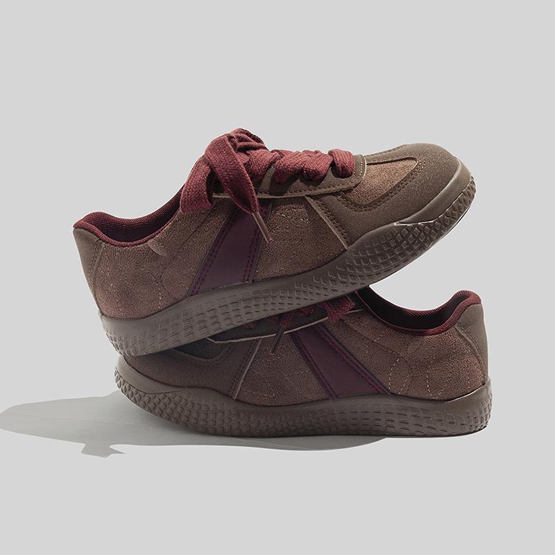 Beier American soft-soled sports and leisure shoes 2026 high-value student board shoes 40
Beier American soft-soled sports and leisure shoes 2026 high-value student board shoes 40