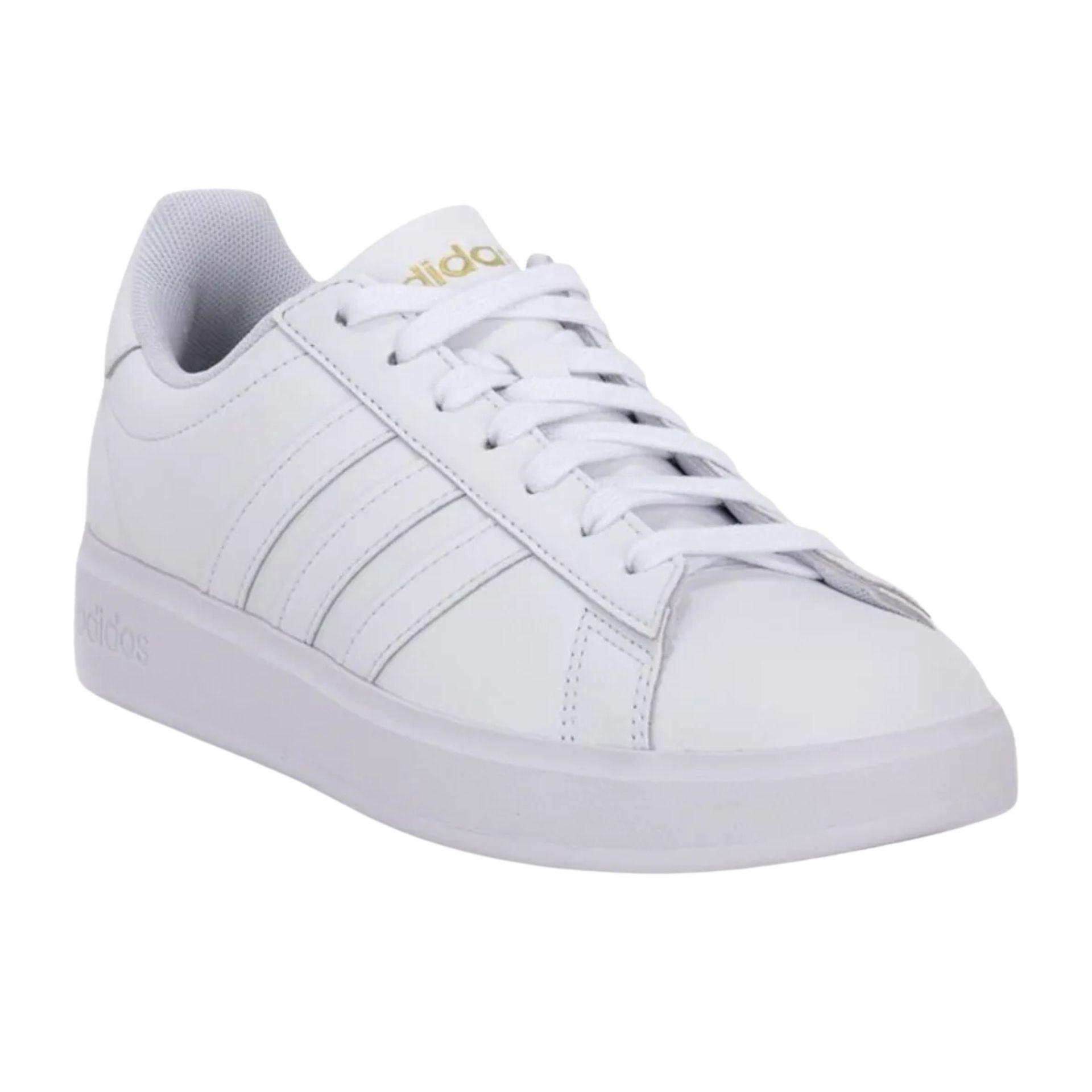 Мужские спортивные кроссовки adidas GRAND COURT 2.0 GW9213 черные р. 38 ⅔ 38 2/3 чёрный
Мужские спортивные кроссовки adidas GRAND COURT 2.0 GW9213 черные р. 38 ⅔ 38 2/3 чёрный