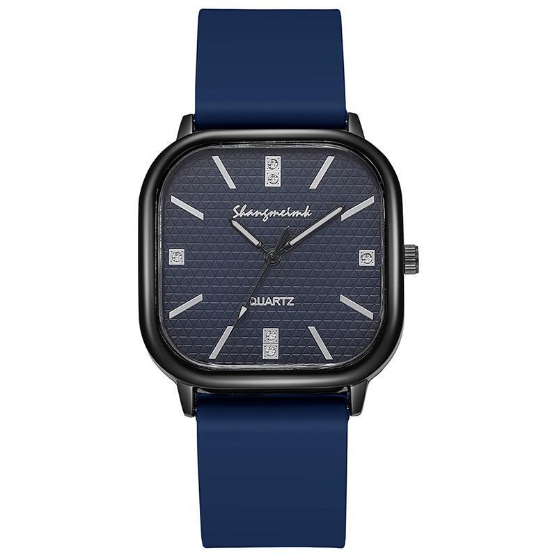 New square alloy case silicone strap antique watch electronic quartz unisex watch
New square alloy case silicone strap antique watch electronic quartz unisex watch