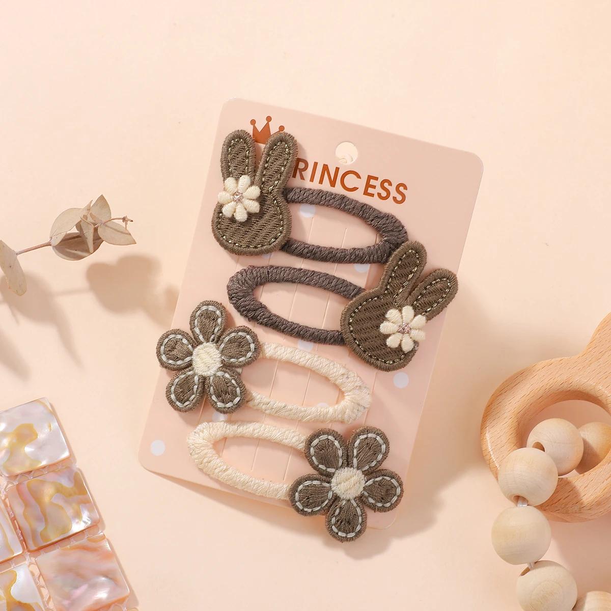 4pcs Children s Rabbit Flower Hairclips Cute Bunny Fabric Hairpins Butterfly Bow Side Broken Bangs Hair Clips Hair Accessories
4pcs Children s Rabbit Flower Hairclips Cute Bunny Fabric Hairpins Butterfly Bow Side Broken Bangs Hair Clips Hair Accessories