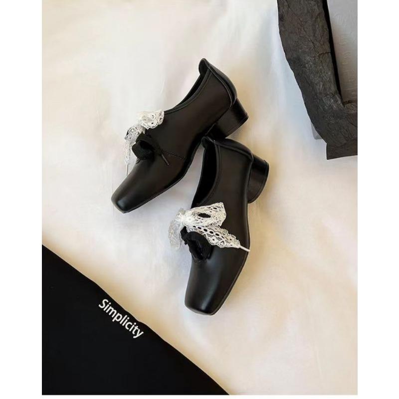 Туфли-балетки с бантом, лентой, одинарные туфли, женские, новые, квадратный носок, мелкий вырез, толстый каблук, маленькие кожаные туфли 35
Туфли-балетки с бантом, лентой, одинарные туфли, женские, новые, квадратный носок, мелкий вырез, толстый каблук, маленькие кожаные туфли 35