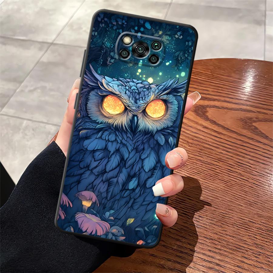Чехол для Xiaomi Poco F8 C75 F3 C71 M3 M4 M7 C50 M5 F1 C61 X3 X4 X5 X7 Pro Funda Чехол для телефона Фантастическая Сова Poco M5s
Чехол для Xiaomi Poco F8 C75 F3 C71 M3 M4 M7 C50 M5 F1 C61 X3 X4 X5 X7 Pro Funda Чехол для телефона Фантастическая Сова Poco M5s