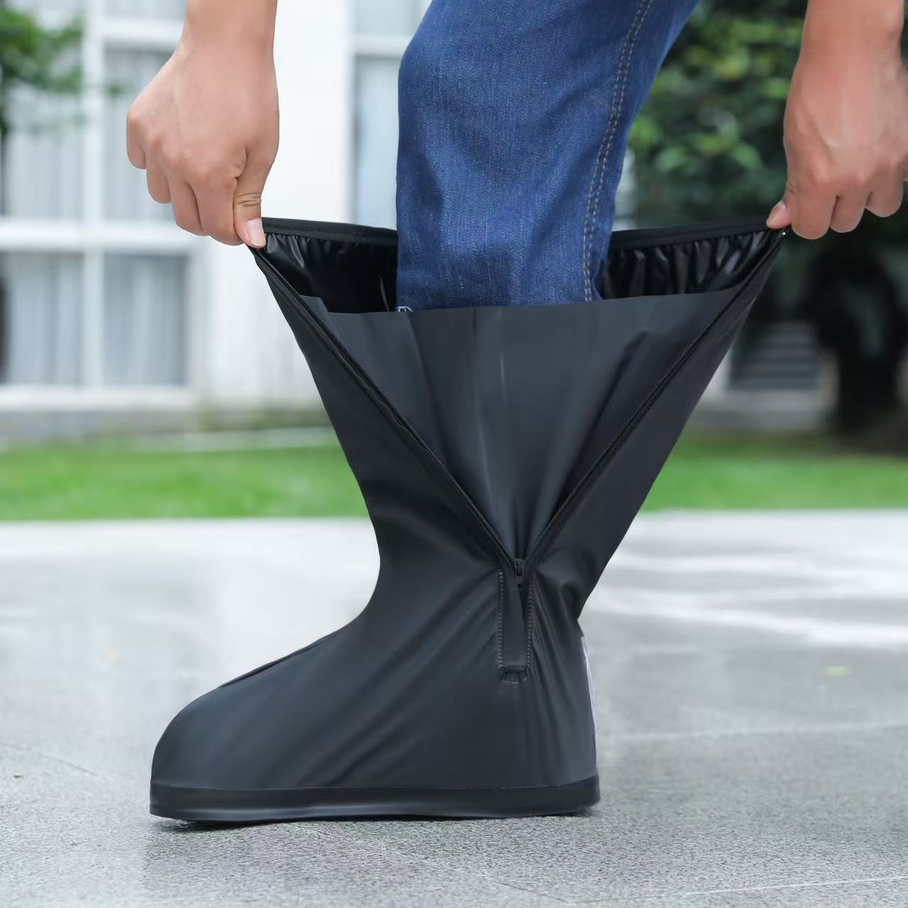 Waterproof shoe cover rain-proof shoe cover thickened wear-resistant high rain boots water shoes foot cover women s boots 3XL чорний
Waterproof shoe cover rain-proof shoe cover thickened wear-resistant high rain boots water shoes foot cover women s boots 3XL чорний