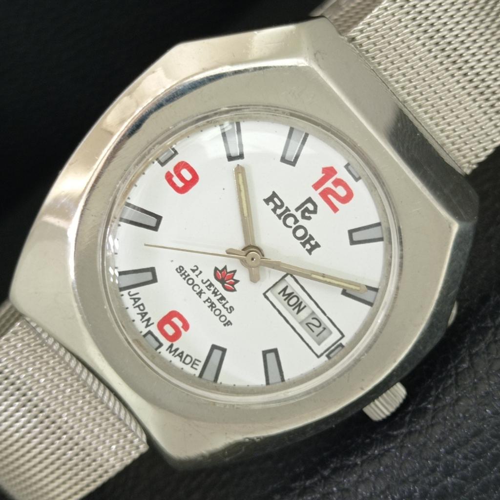 RICOH R31 AUTOMATIC VINTAGE JAPAN MENS WHITE COLOR DIAL WATCH a707678-1
RICOH R31 AUTOMATIC VINTAGE JAPAN MENS WHITE COLOR DIAL WATCH a707678-1