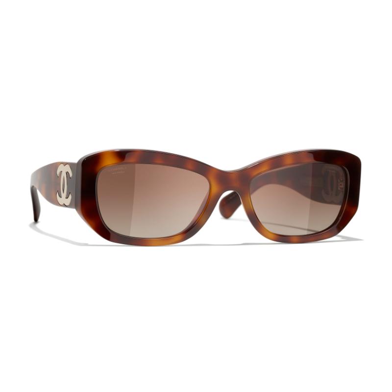 CHANEL Rectangular Frame Double C Engraving Irregular Shape Sunglasses Women s Brown коричневий
CHANEL Rectangular Frame Double C Engraving Irregular Shape Sunglasses Women s Brown коричневий