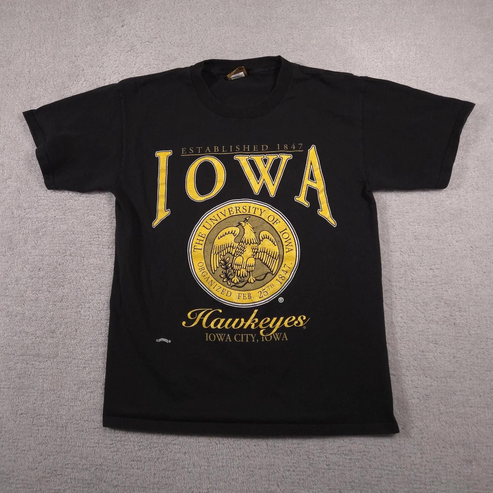 Vintage Iowa Hawkeyes Shirt Mens Large Black Gold NCAA College Football Tee 90s 160
Vintage Iowa Hawkeyes Shirt Mens Large Black Gold NCAA College Football Tee 90s 160