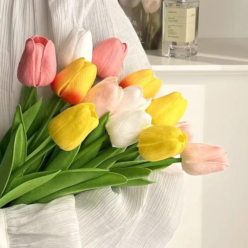 5-30Pcs Premium Tulip Artificial Flowers, Real Touch Tulip Bouquet, Decorative for Wedding Home Party Christmas Candy Birthday 5pcs
5-30Pcs Premium Tulip Artificial Flowers, Real Touch Tulip Bouquet, Decorative for Wedding Home Party Christmas Candy Birthday 5pcs