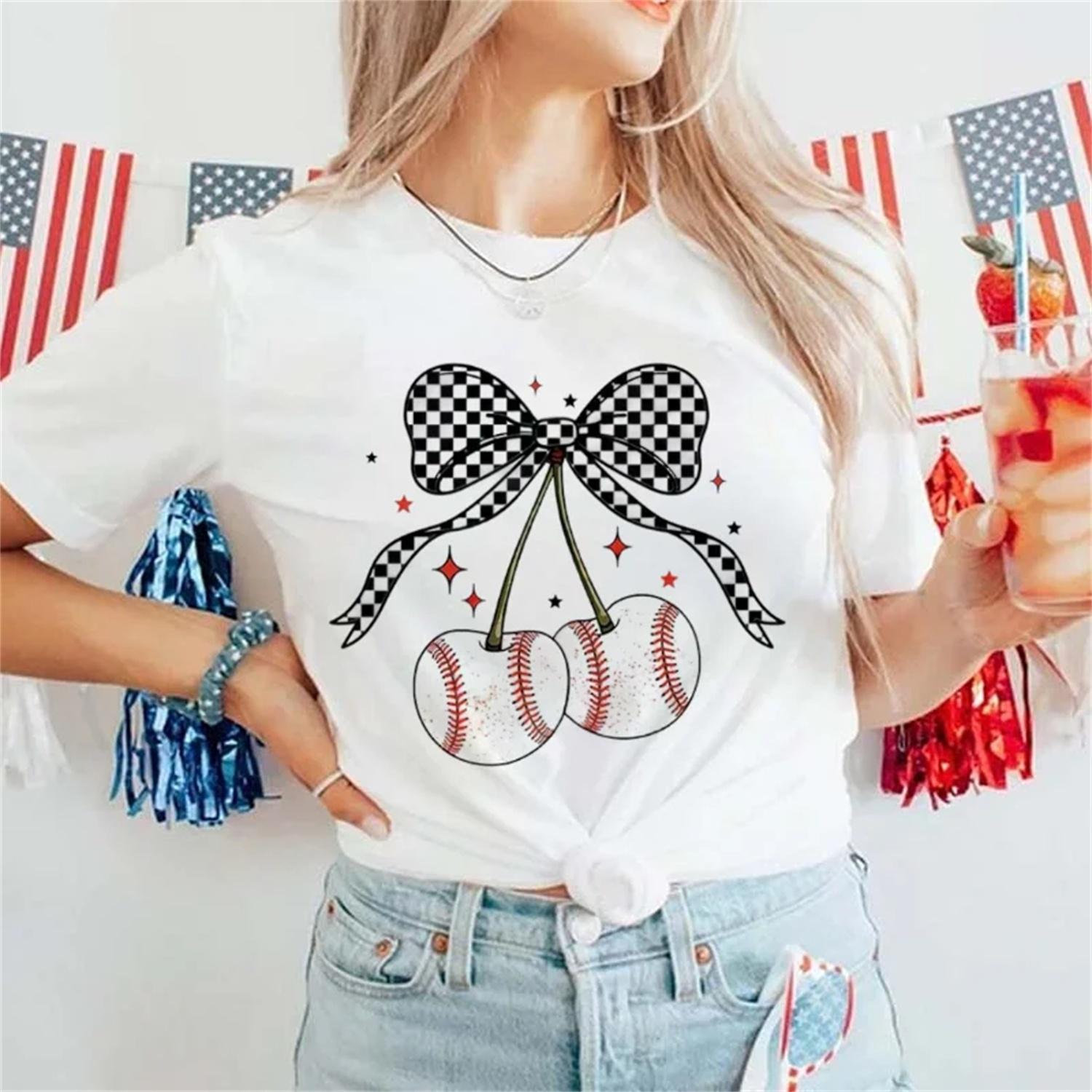 Bow Print Casual Style Summer Fashion Top O-Neck Printed Short Sleeved Women s Street T-Shirt Cartoon Softball Pattern T-Shirt XXXXXL білий
Bow Print Casual Style Summer Fashion Top O-Neck Printed Short Sleeved Women s Street T-Shirt Cartoon Softball Pattern T-Shirt XXXXXL білий
