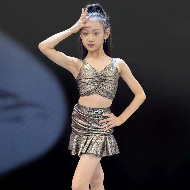 Line dance suit clothing women latin dance dresses latin american dance dress girl stage costume leopard print girl dance wear 170 золотистий
Line dance suit clothing women latin dance dresses latin american dance dress girl stage costume leopard print girl dance wear 170 золотистий
