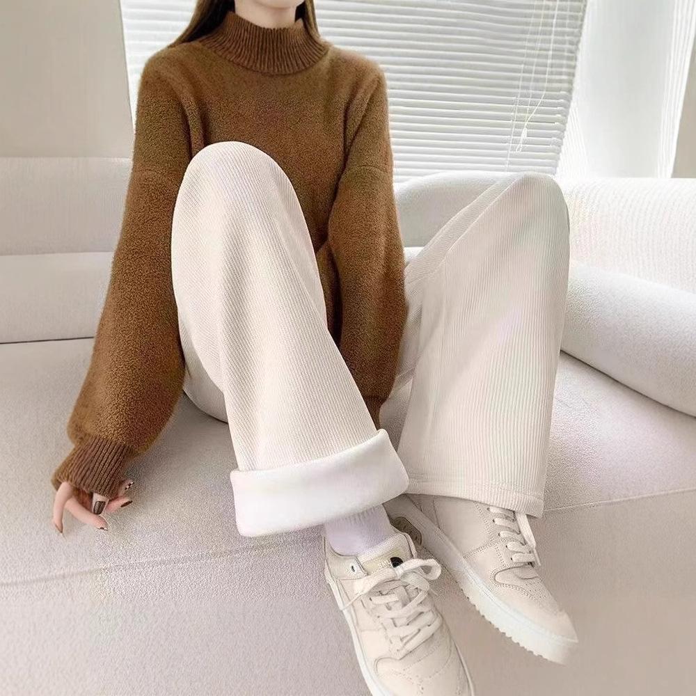 Fleece-Lined or Unlined Wide-Leg High-Waist Pants for Women - Autumn/Winter, Floor-Length, Loose, Drapey, Straight-Leg Style. Small
Fleece-Lined or Unlined Wide-Leg High-Waist Pants for Women - Autumn/Winter, Floor-Length, Loose, Drapey, Straight-Leg Style. Small