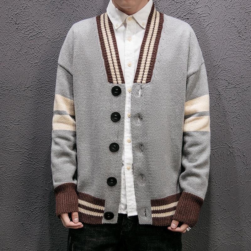 Осенне-зимний вязаный кардиган в гонконгском стиле, мужская куртка большого размера, корейский студенческий свитер L серый
Осенне-зимний вязаный кардиган в гонконгском стиле, мужская куртка большого размера, корейский студенческий свитер L серый