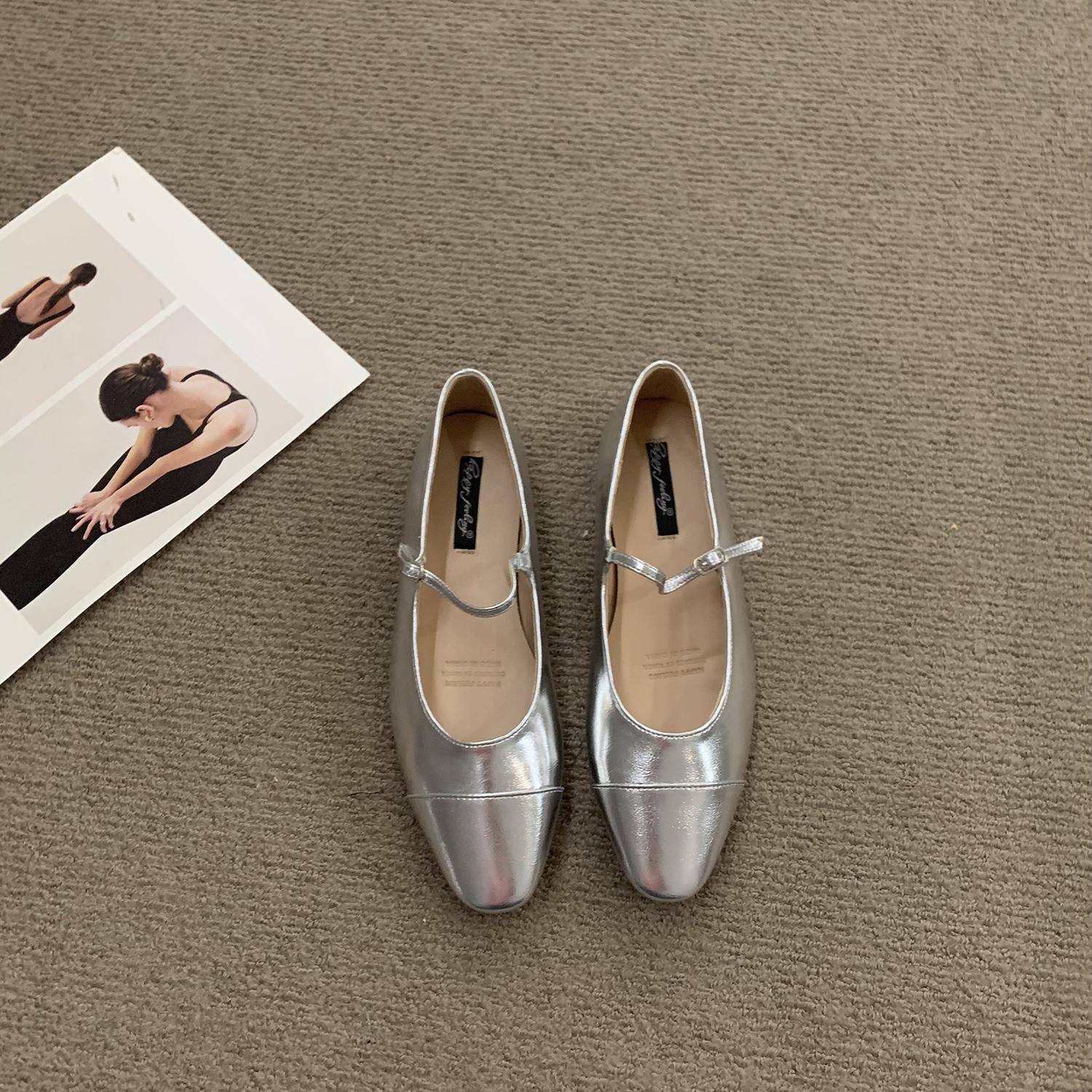 Fashion Bailamos Women Fashing Silver Flats Ballerina Shoes Round Toe Shallow Slip On Ladies Ballet Shoes Soft Loafer Zapatos Mujer 40 35
Fashion Bailamos Women Fashing Silver Flats Ballerina Shoes Round Toe Shallow Slip On Ladies Ballet Shoes Soft Loafer Zapatos Mujer 40 35