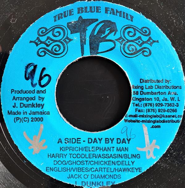 7inch Record KIPRICH, ELEPHANT MAN, HARRY TODDLE - Day By Day NONE True Blue Famil 2000 Jamaica Reggae, Ska & Dub Used
7inch Record KIPRICH, ELEPHANT MAN, HARRY TODDLE - Day By Day NONE True Blue Famil 2000 Jamaica Reggae, Ska & Dub Used