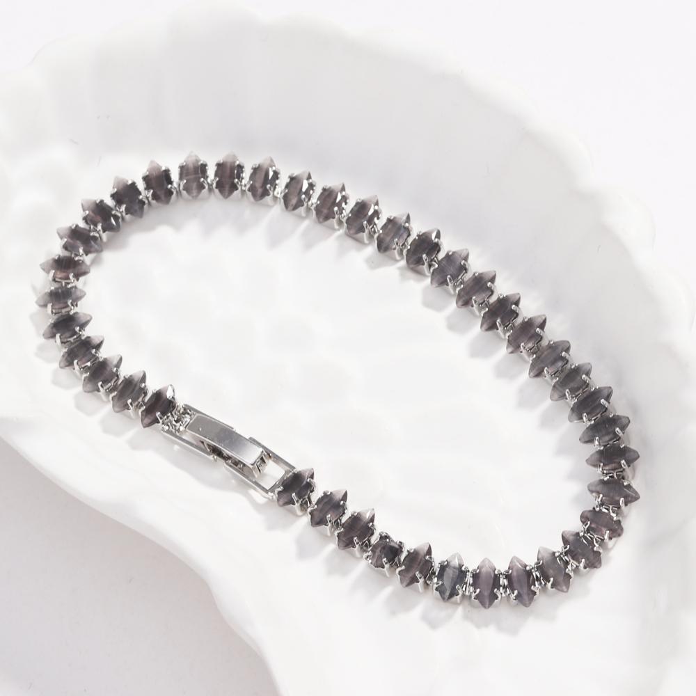 Luxury Dainty Tennis Bracelets for Women Silver Color Sparkling Colorful Cubic Zircon Stackable Hand Chain Crystal Wedding Jewel
Luxury Dainty Tennis Bracelets for Women Silver Color Sparkling Colorful Cubic Zircon Stackable Hand Chain Crystal Wedding Jewel