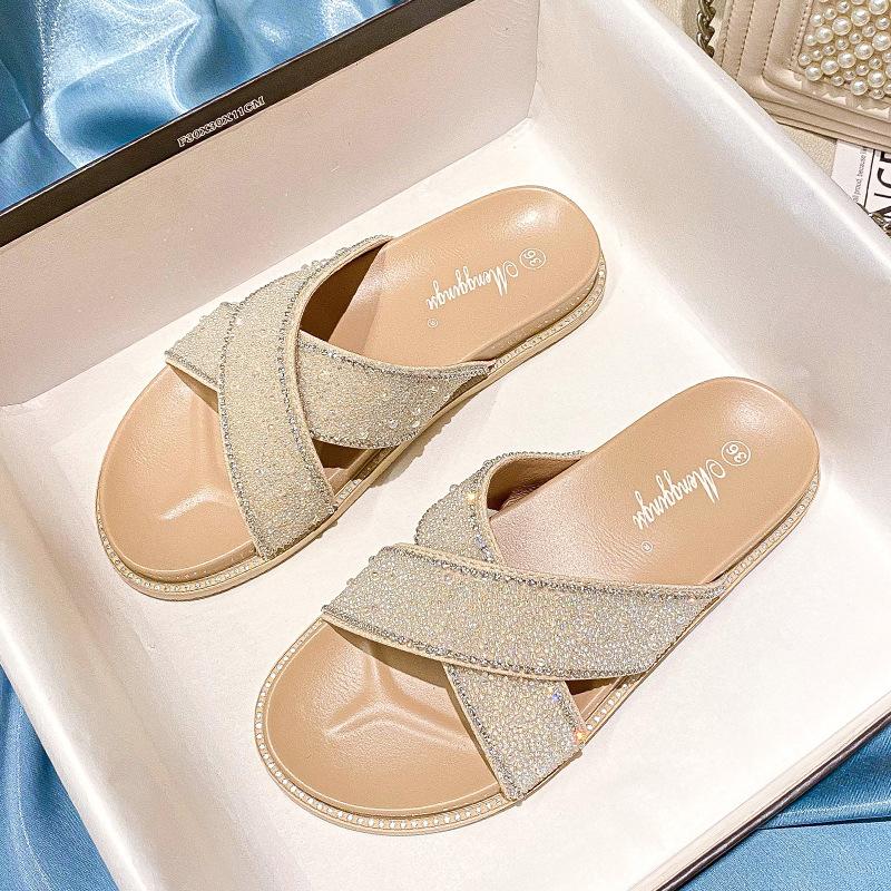 Slippers women s summer outer wear new thick-bottomed open-toe cross with rhinestone beach sandals large size 41-43 43 абрикосовый
Slippers women s summer outer wear new thick-bottomed open-toe cross with rhinestone beach sandals large size 41-43 43 абрикосовый