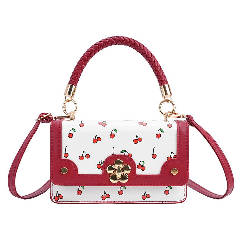 Premium texture fashion handbag women s spring and summer 2 new trendy niche messenger bag versatile small square bag червоний
Premium texture fashion handbag women s spring and summer 2 new trendy niche messenger bag versatile small square bag червоний
