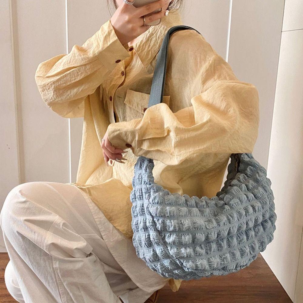 Shoulder Bag Light Weight Tote Bag Plaid Fold Cloud Bag Sweet Pleated Bubble Crossbody Bag Women жовтий
Shoulder Bag Light Weight Tote Bag Plaid Fold Cloud Bag Sweet Pleated Bubble Crossbody Bag Women жовтий