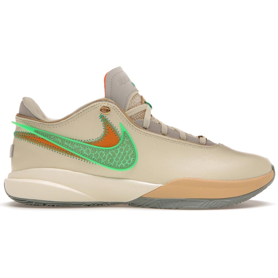Sneaker Nike LeBron 20 FAMU Coconut Milk(FN8263-100) 42 
Sneaker Nike LeBron 20 FAMU Coconut Milk(FN8263-100) 42